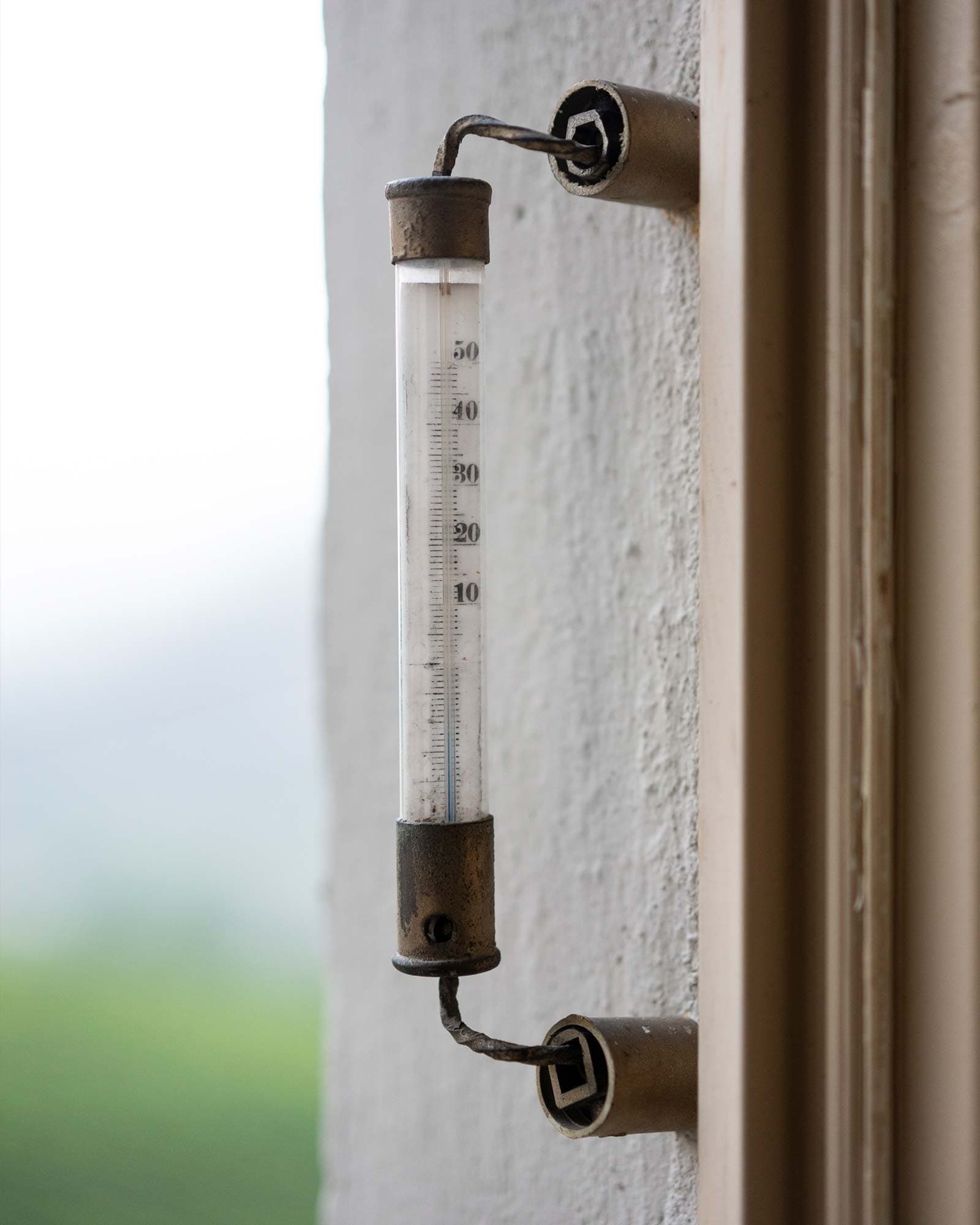 vigne di fagnano la luna e i falo dettaglio termometro epoca