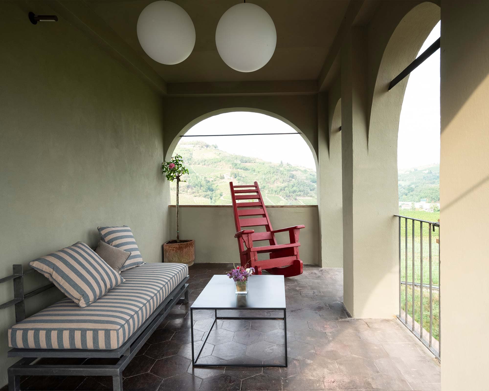 vigne di fagnano la spiaggia terrazzino privato