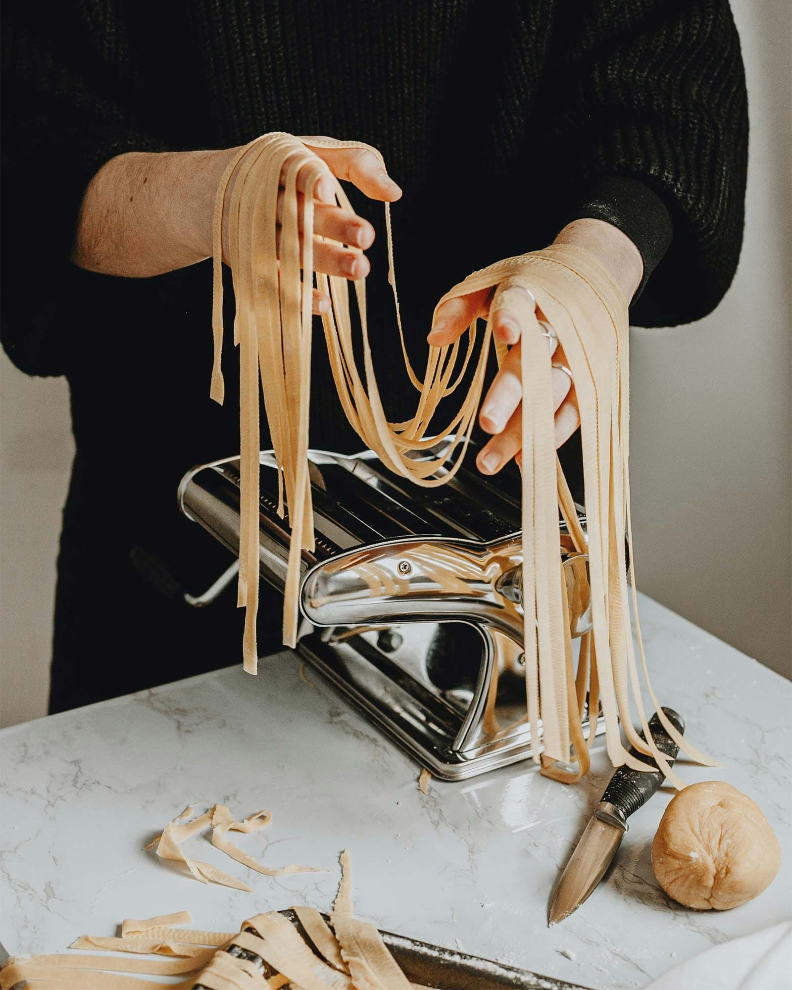 vigne di fagnano personal chef cooking class laboratorio pasta