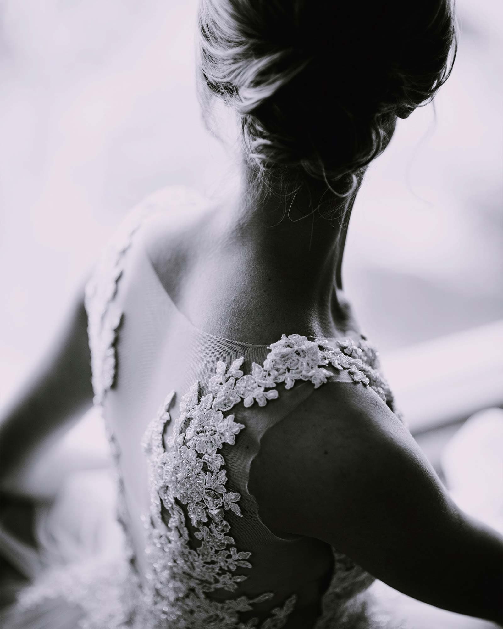 vigne di fagnano wedding dettaglio abito sposa