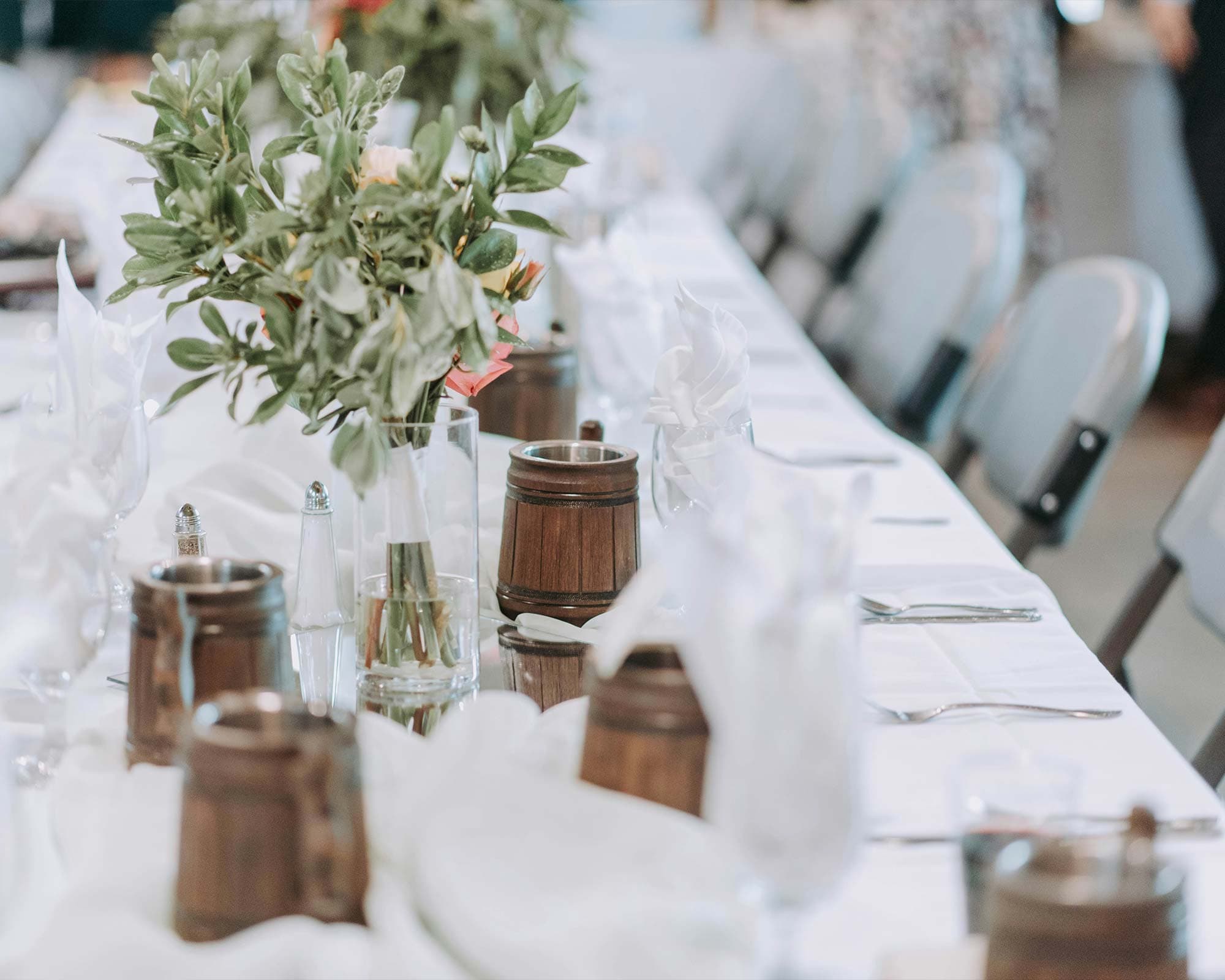 vigne di fagnano wedding dettaglio tavolo sposi